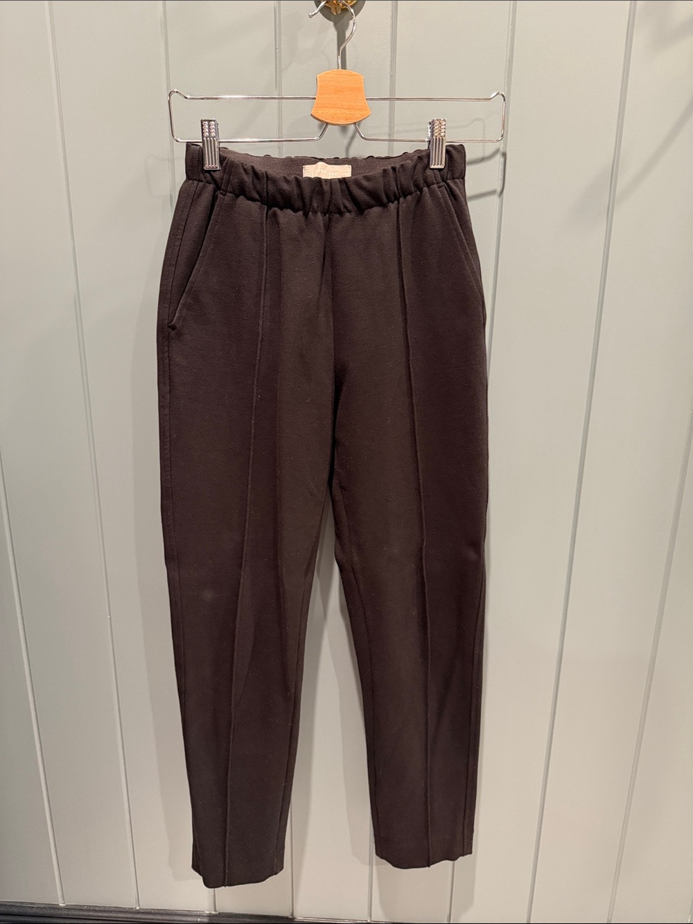 Everlane Black Elastic-Waist Jogger Trousers